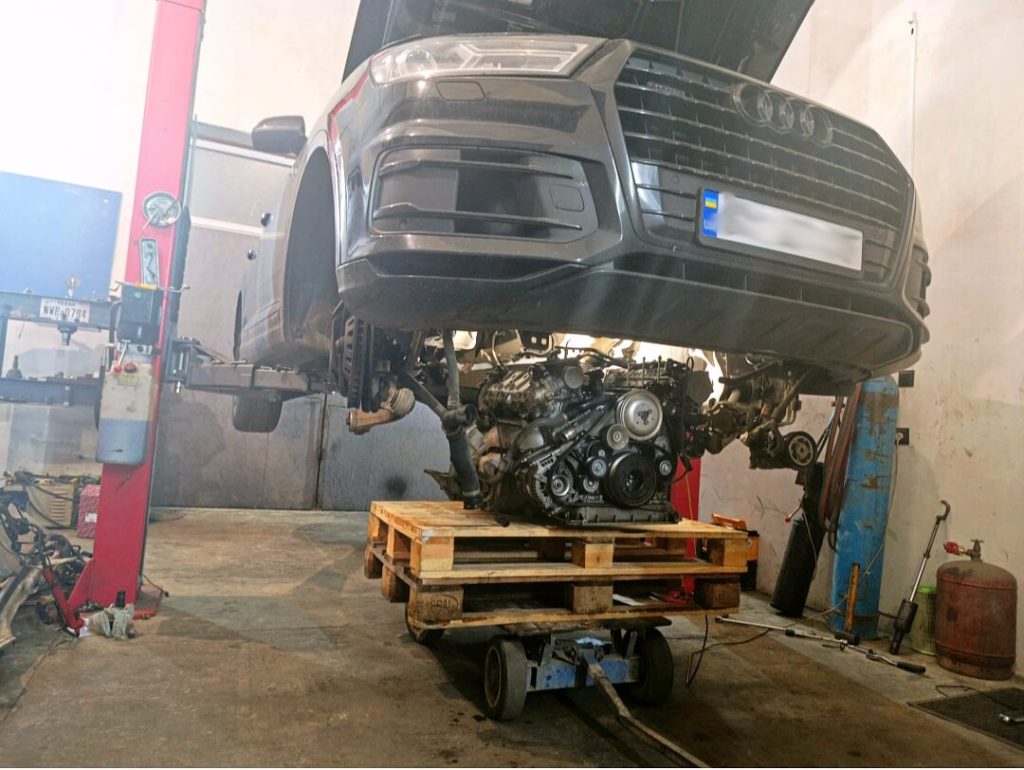 Audi Q7 заміна ГРМ